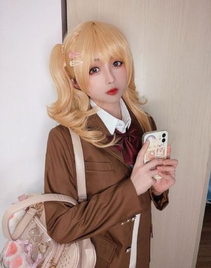 天降女子从2楼掉了下来未增减_国产剧高清在线
